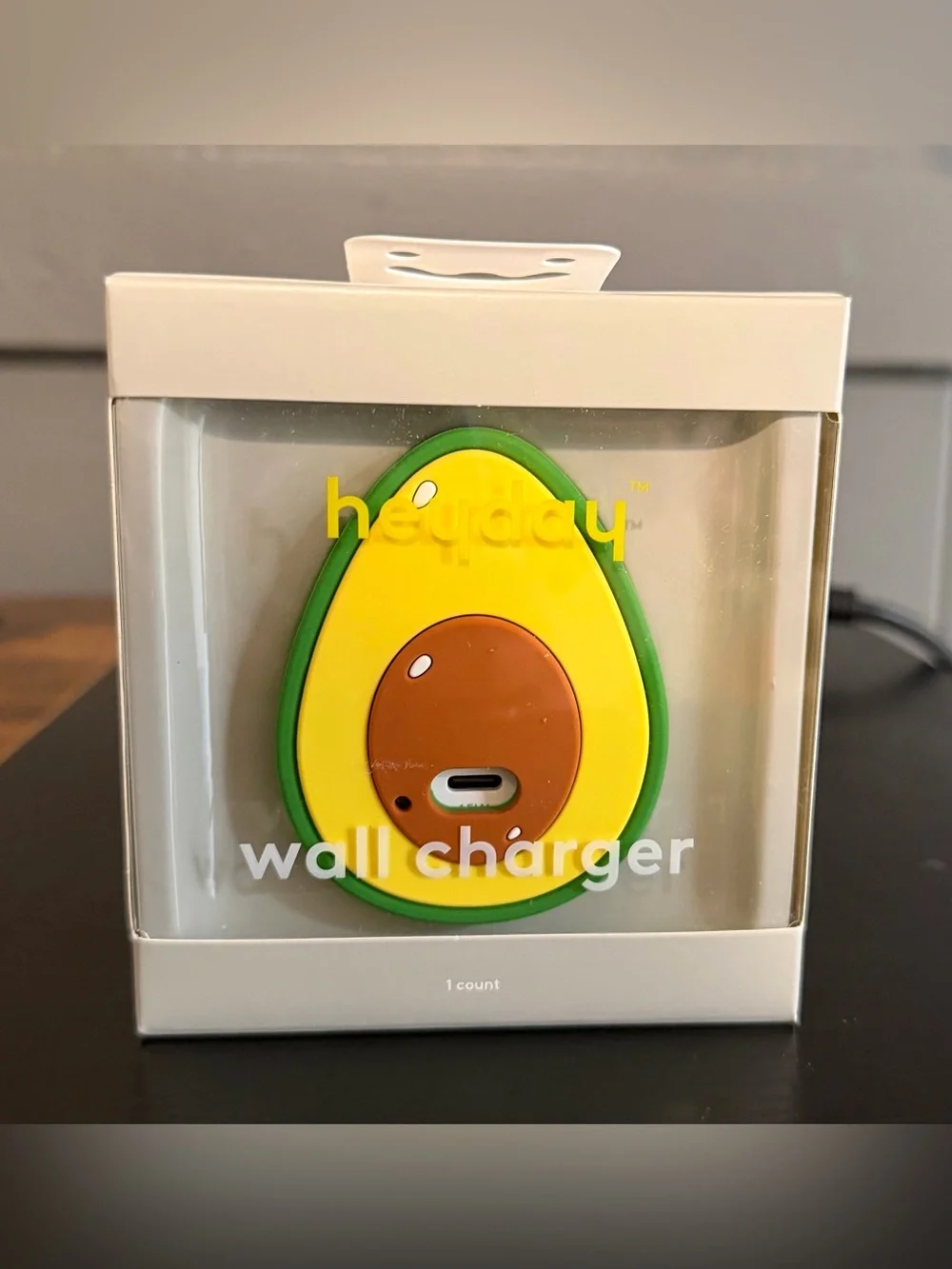 heyday Avocado USB-C Wall Charger in Green and Yellow